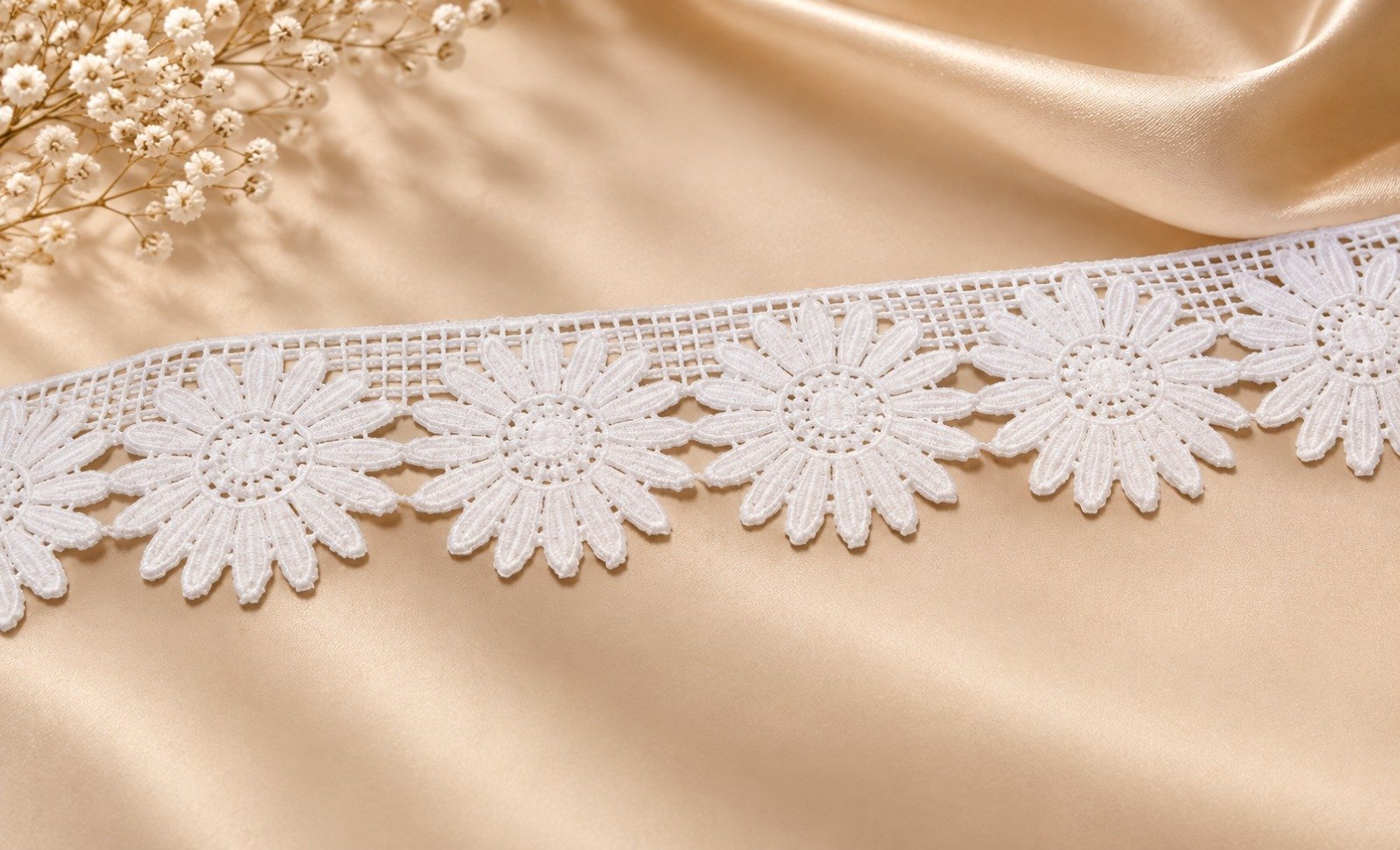 Elegant Daisy Floral Lace - Image 2
